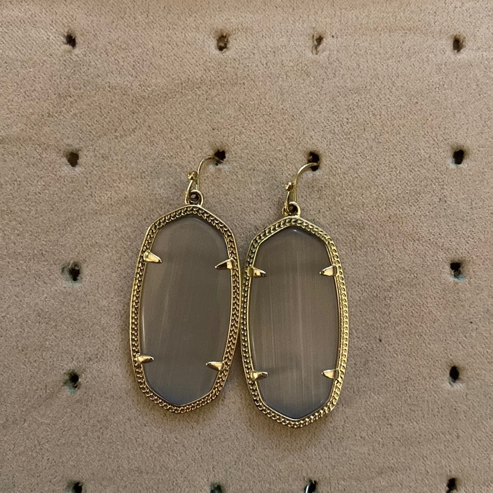 Kendra Scott Elle Slate Grey earrings